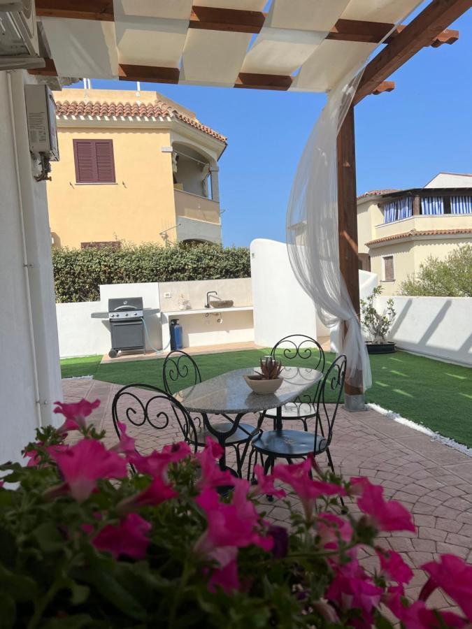 Apartamento Le Residenze Del Mare Monolocale N2 La Caletta Exterior foto